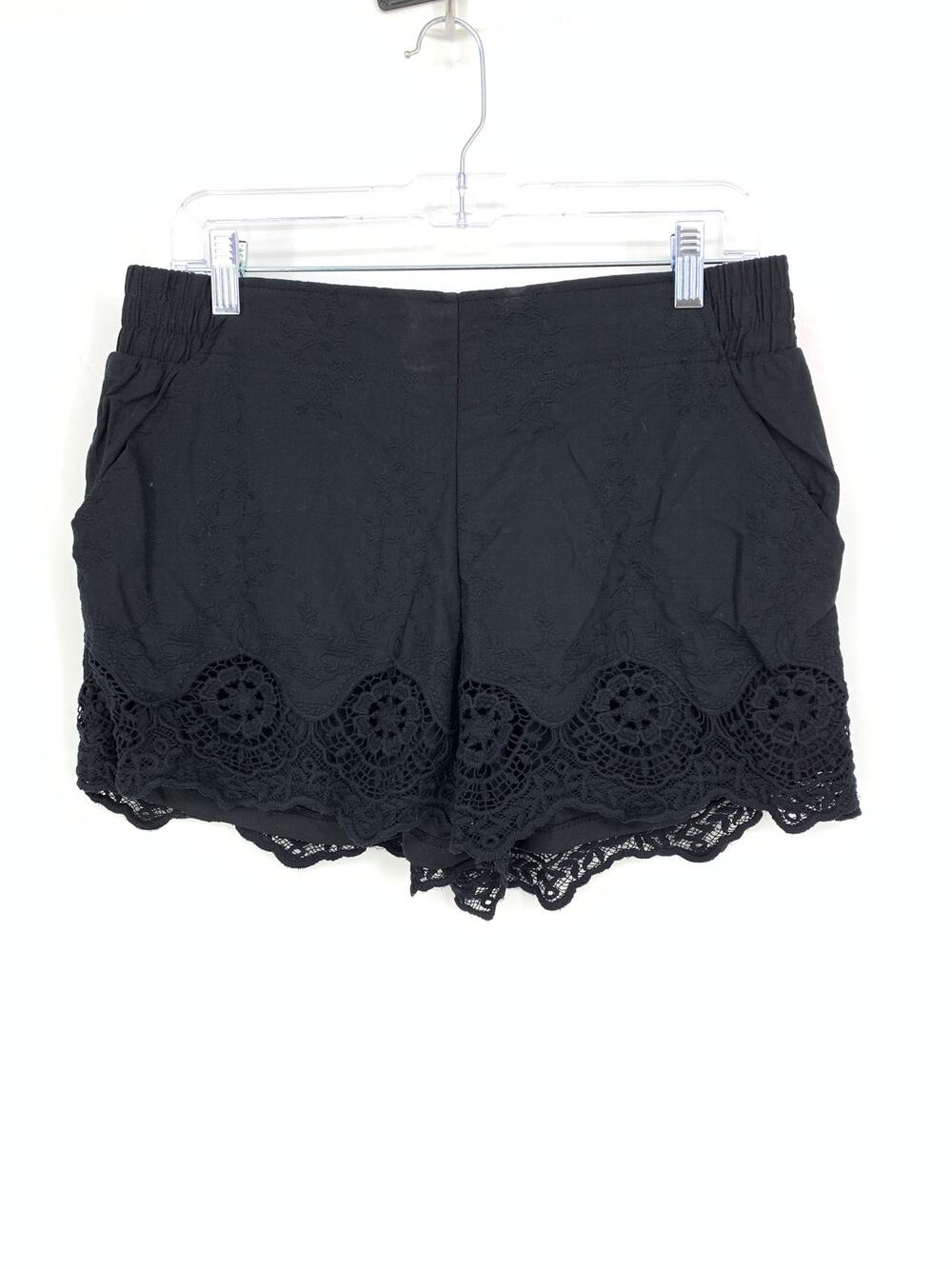 Xhilaration Pull On Shorts Women's Size Large Black Lace Edge NEW